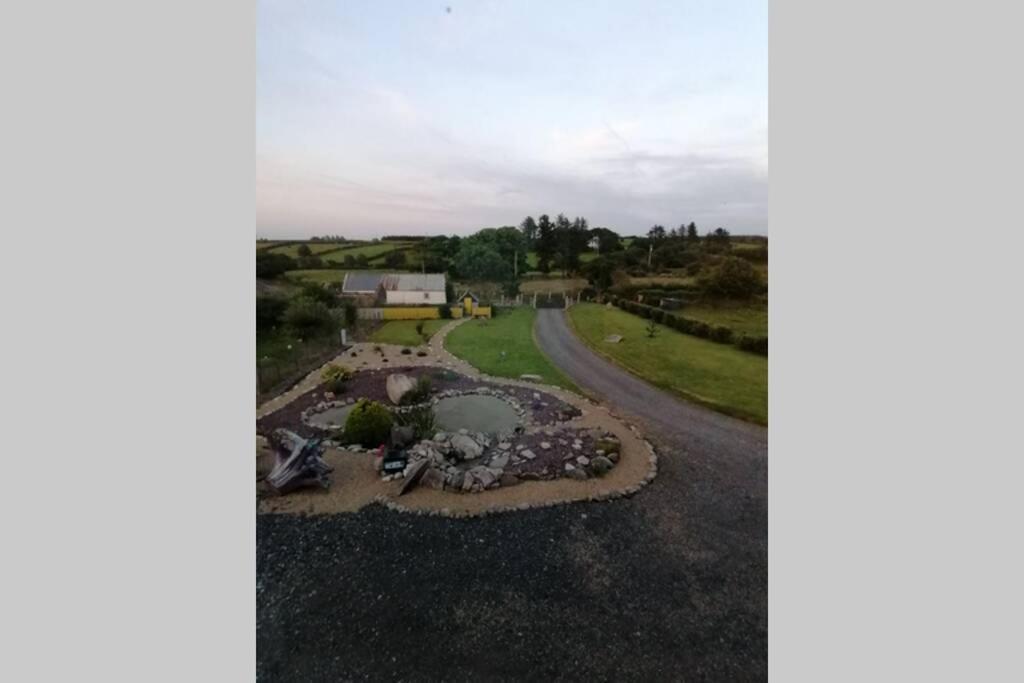 Self Catering Upstairs Apartment At Tradcottage Sligo Exterior photo